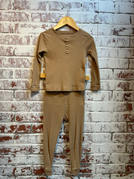 4T - wonder nation ribbed long sleeve pajamas